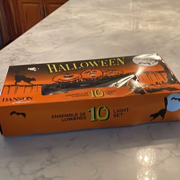 Vintage 90s Halloween 10 Light String Pumpkin Blow Mold Set with Box - 9 ft long - Picture 2 of 15